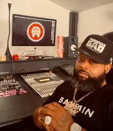 Phinehas Gad Israel — hip-hop artist profile photo